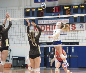 Morgantown volleyball team sweeps John Marshall during annual Volley-a-thon
